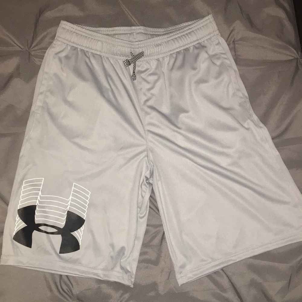 Grey gym shorts